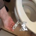 トイレ取っ手